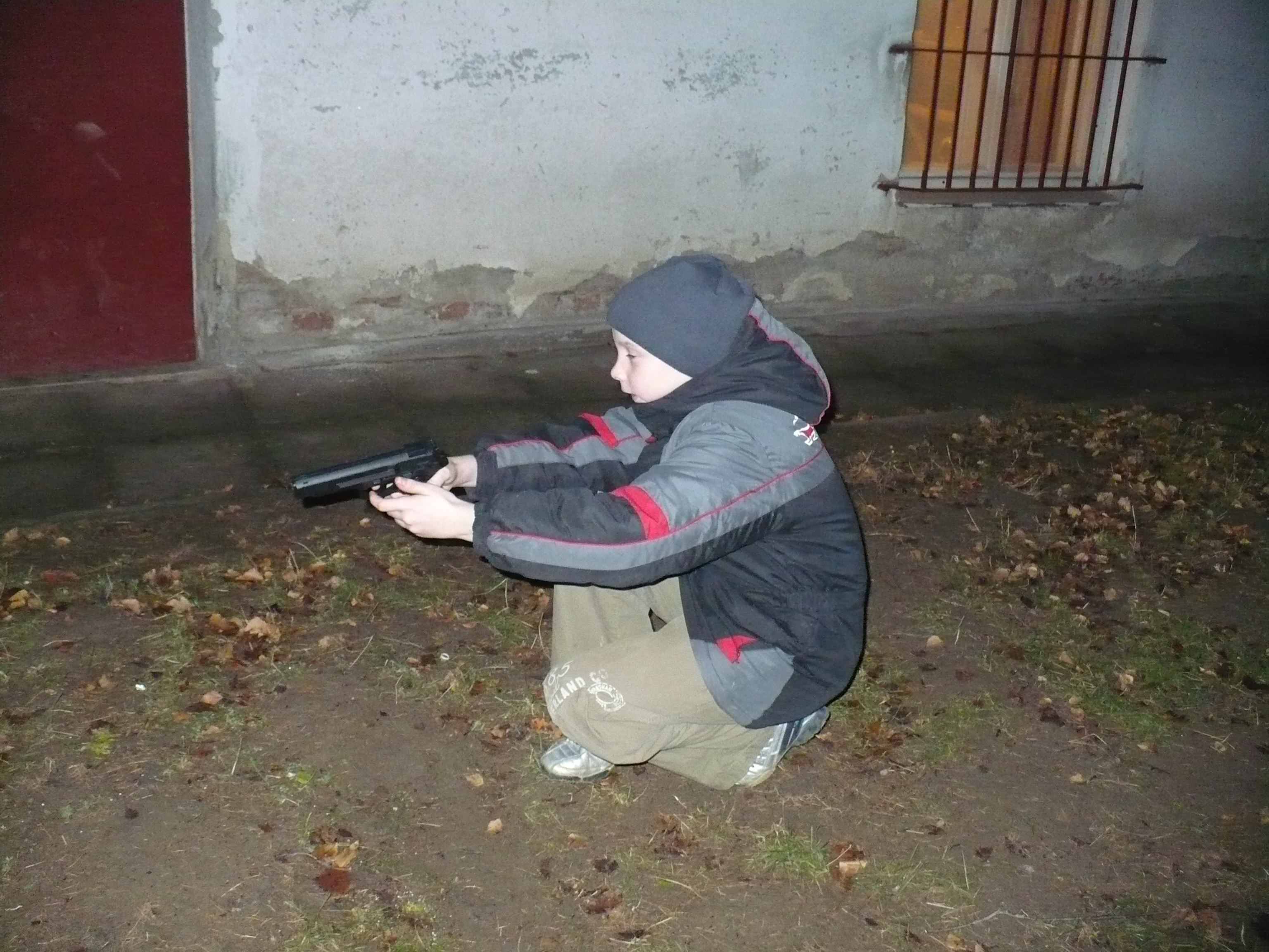 Lišák střílí na terč II